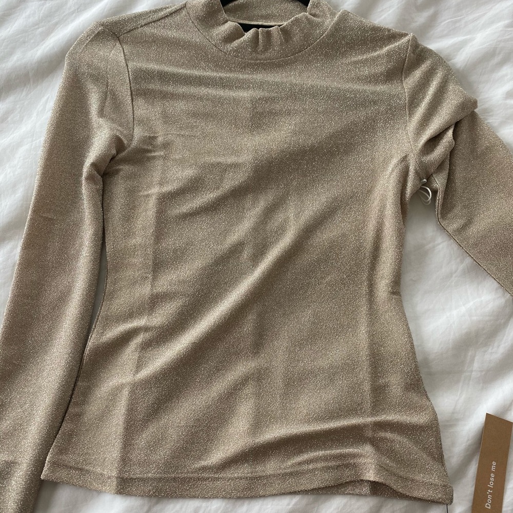 Unworn Reformation top!!!